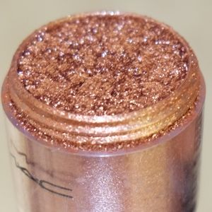 (SOLD) MAC Pigment Rushmetal